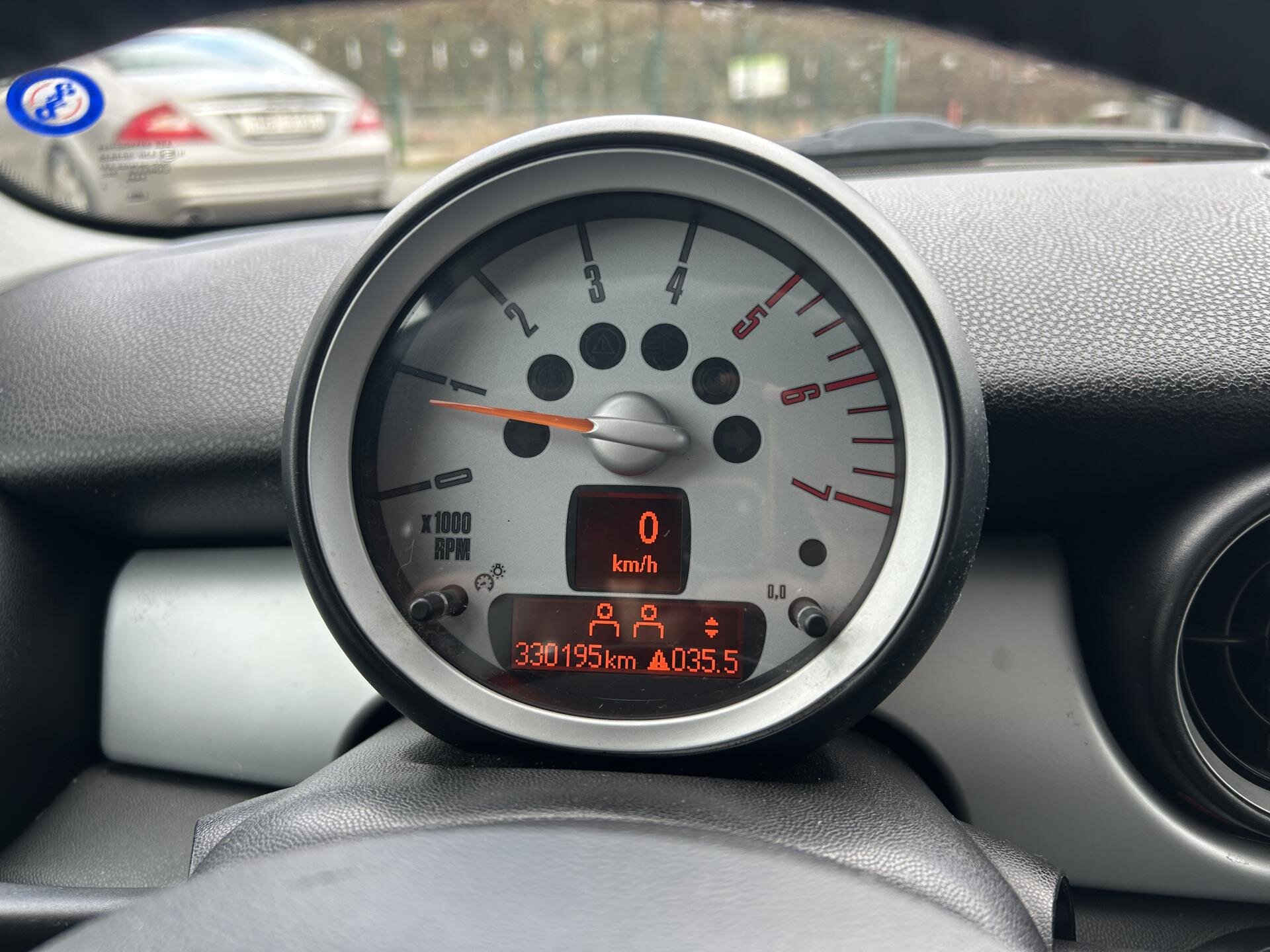 Mini Cooper Hatchback 1,6 l 80 kw