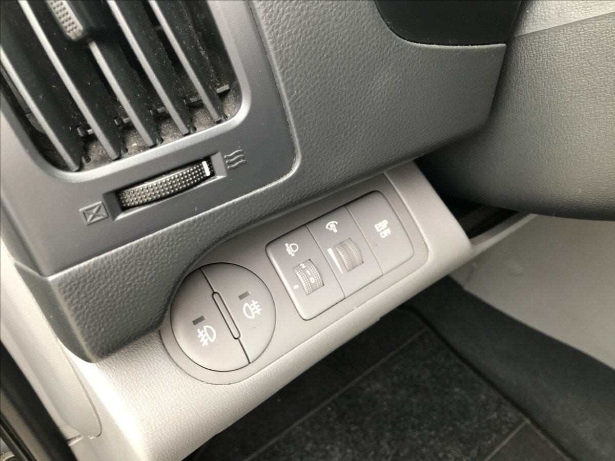 Hyundai H 1 Kombi 2,5 l 125 kw