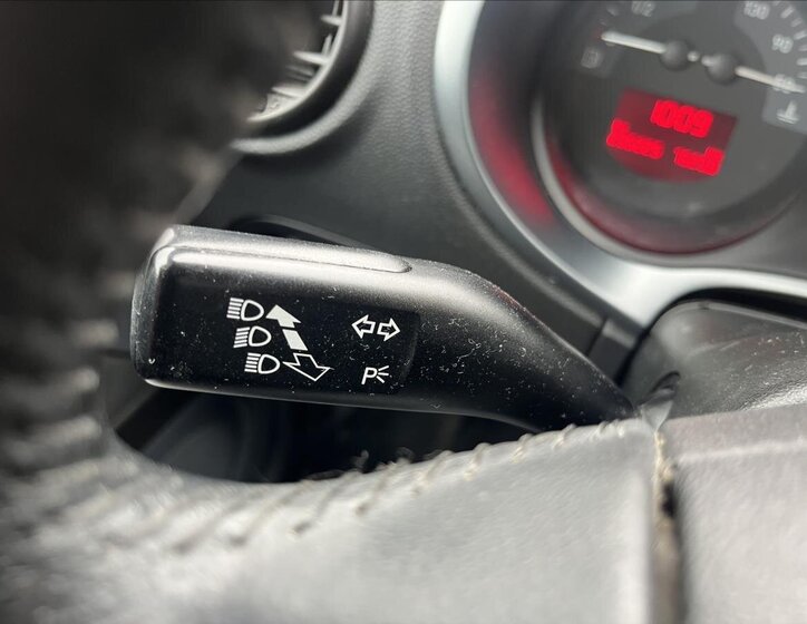 Seat Leon Hatchback 1,4 l 63 kw