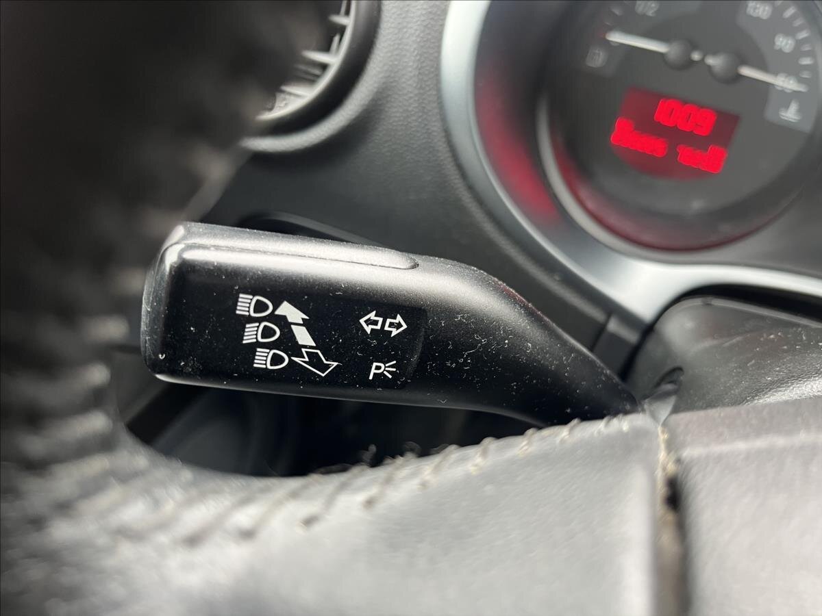 Seat Leon Hatchback 1,4 l 63 kw