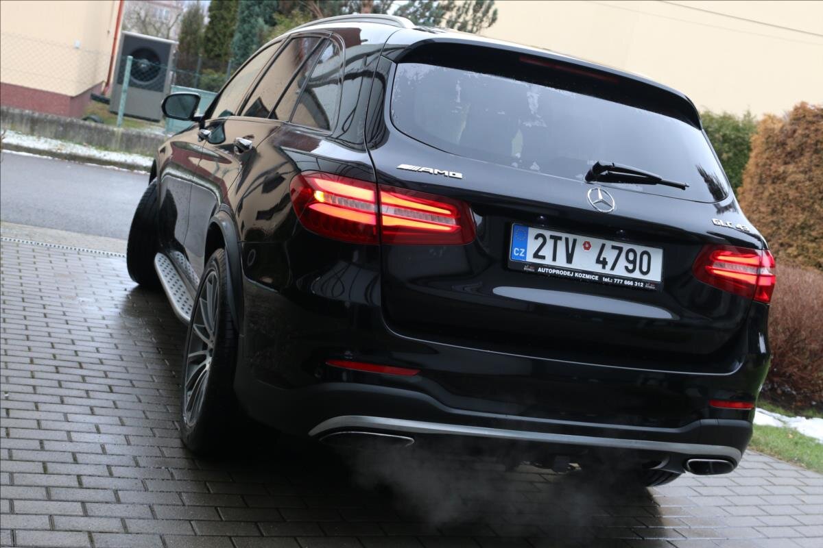 Mercedes-Benz GLC SUV / Terénní 3,0 l 270 kw