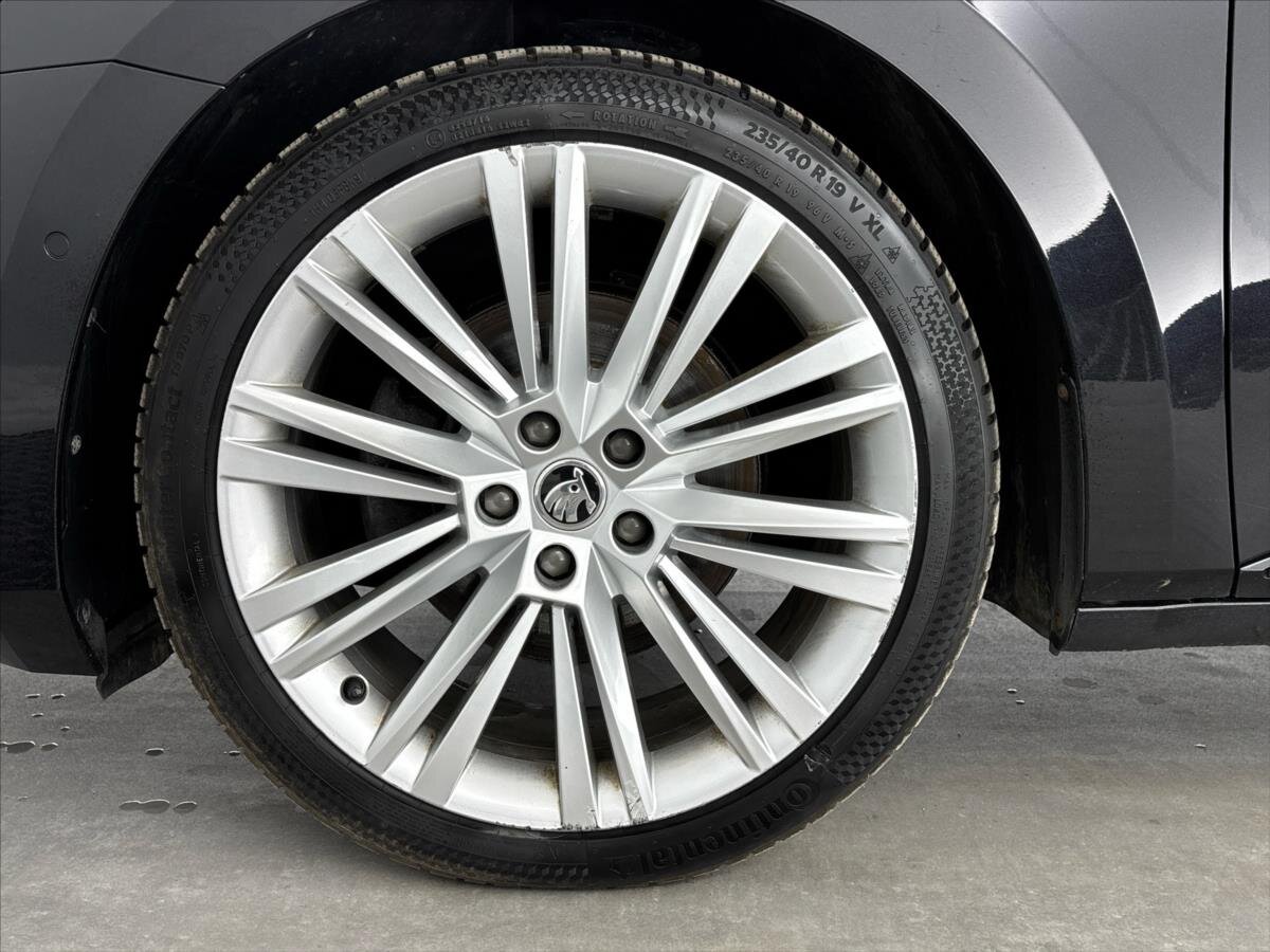 Škoda Superb Kombi 2,0 l 147 kw