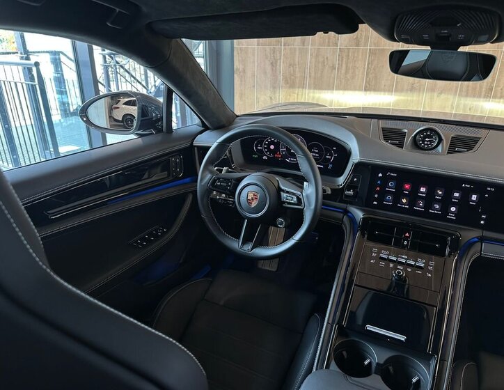 Porsche Panamera Sedan / Limuzína 4,0 l 368 kw