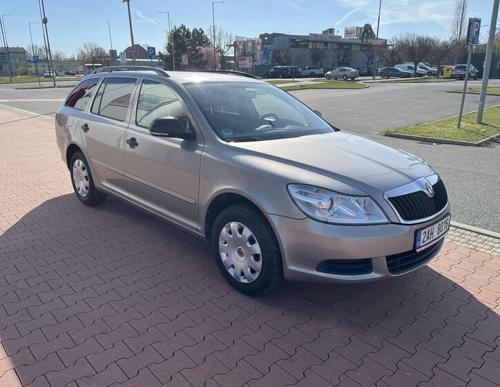 Škoda Octavia Kombi 1,6 l 77 kw