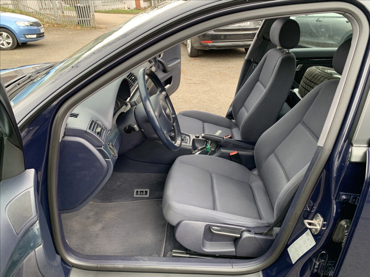 Audi A4 Sedan / Limuzína 1,9 l 74 kw
