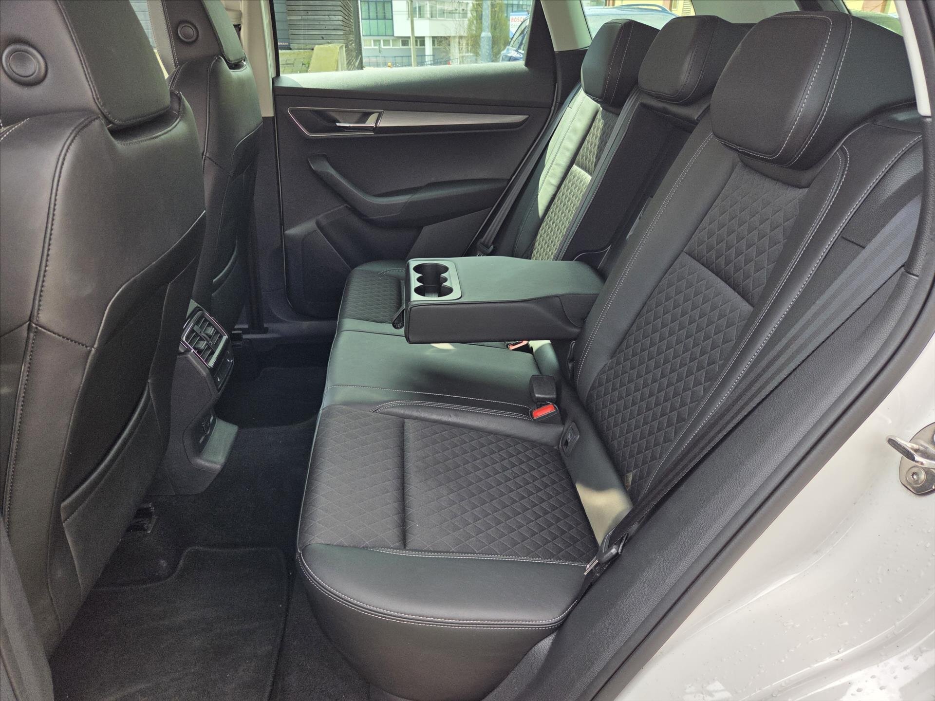 Škoda Karoq SUV / Terénní 1,5 l 110 kw