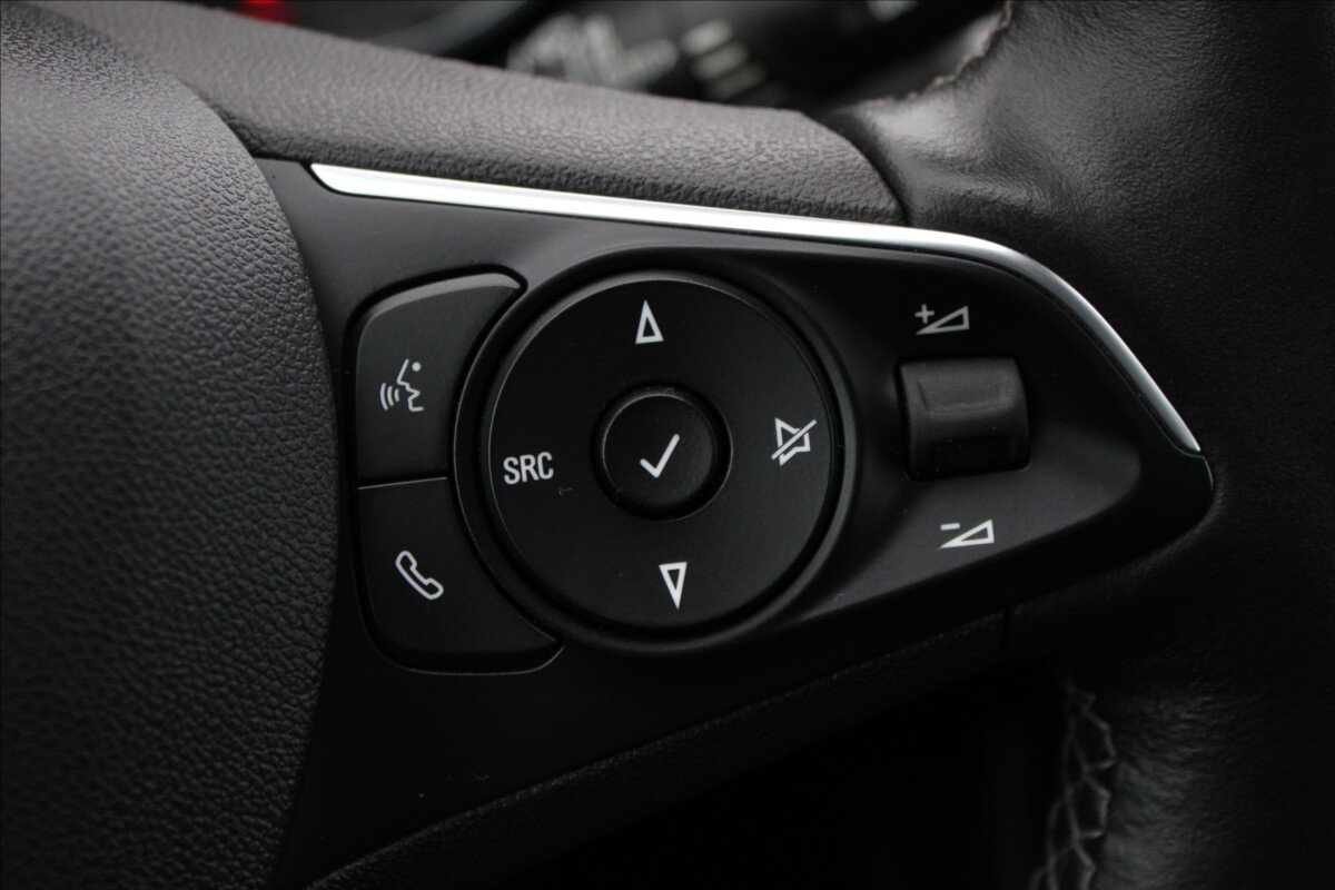 Opel Grandland X SUV 2,0 l 130 kw