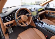 Bentley Bentayga 14