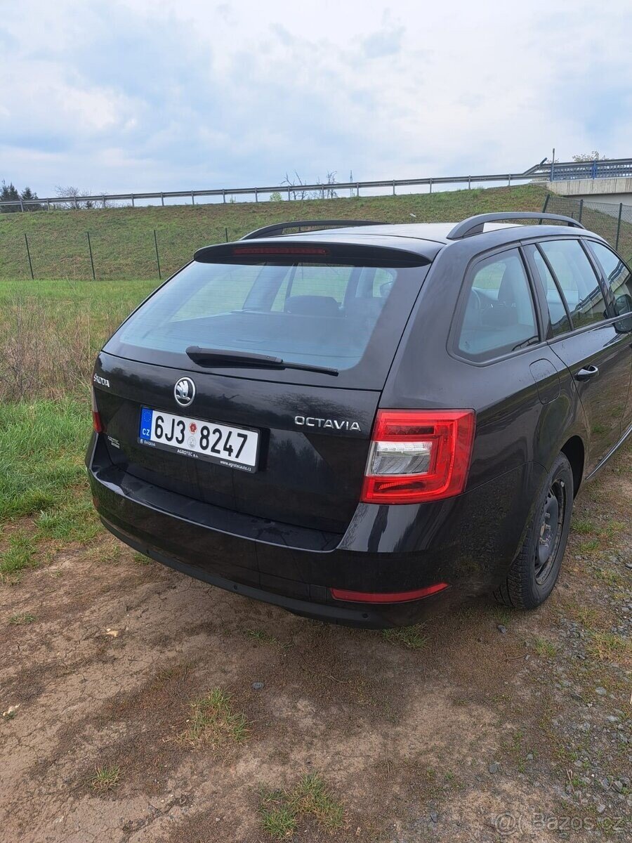 Škoda Octavia Kombi 0,0 85 kw