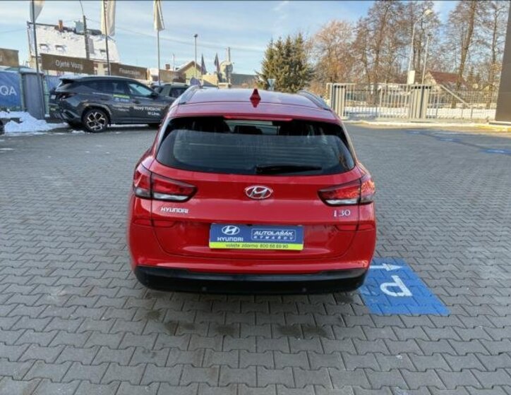 Hyundai i30 6