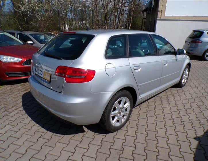 Audi A3 Hatchback 1,6 l 77 kw