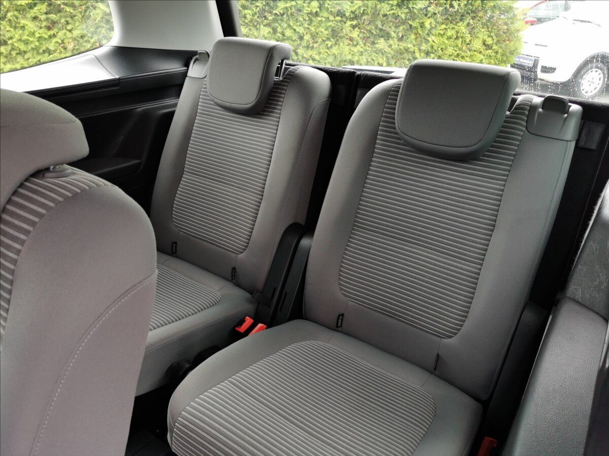 Seat Alhambra Kombi 1,4 l 110 kw