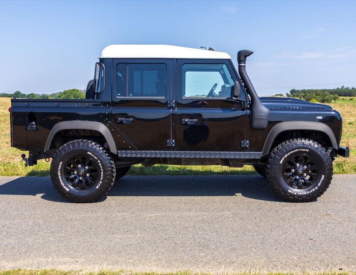 Land Rover Defender SUV 2,2 l 90 kw