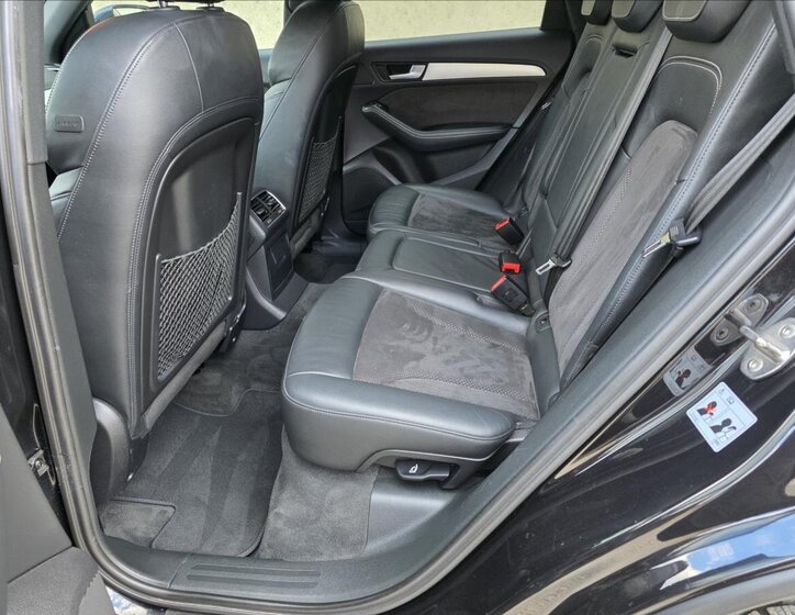 Audi Q5 SUV / Terénní 3,0 l 180 kw