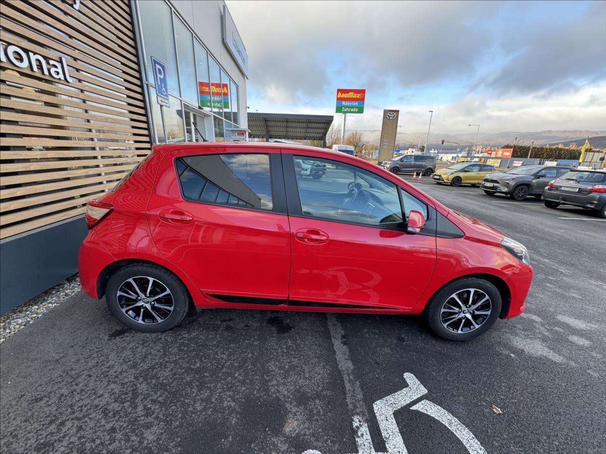 Toyota Yaris Hatchback 1,5 l 82 kw