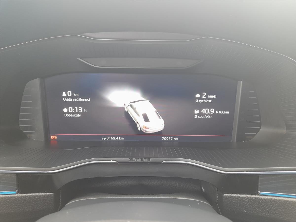 Škoda Superb Liftback 2,0 l 110 kw