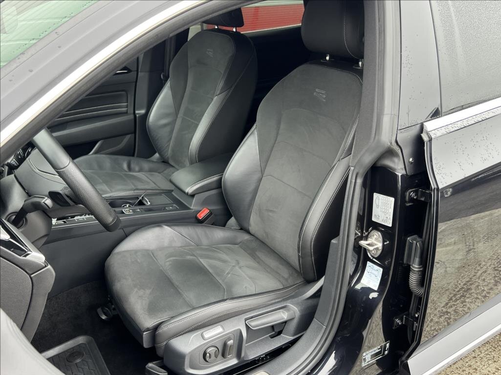 Volkswagen Arteon Kombi 2,0 l 147 kw