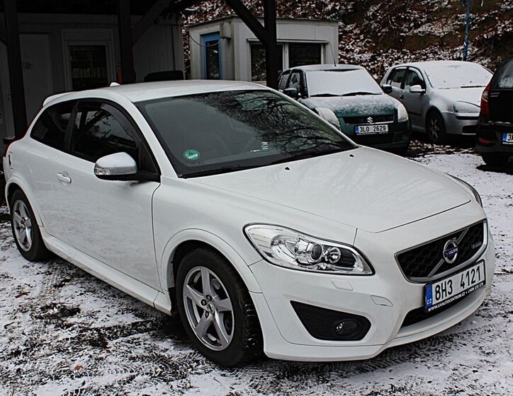 Volvo C30 4