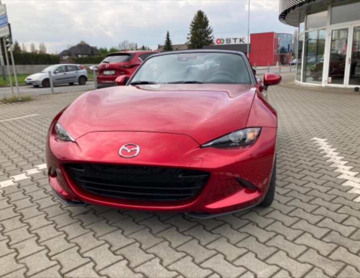 Mazda MX-5 Kabriolet 1,5 l 0