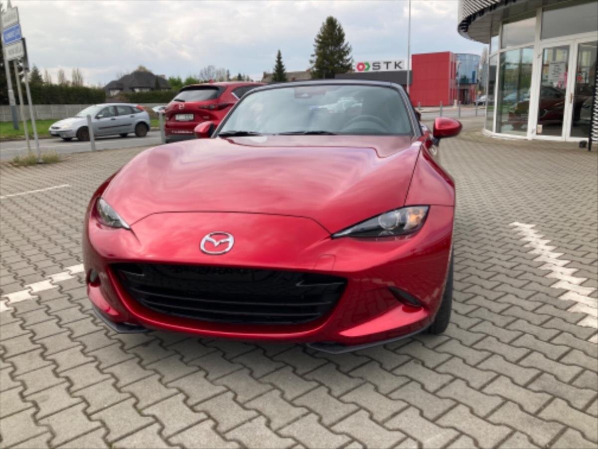 Mazda MX-5 Kabriolet 1,5 l 0