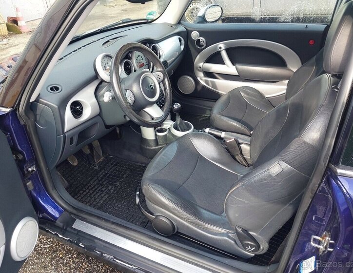 Mini Cooper Hatchback 0,0 85 kw