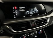 Alfa Romeo Stelvio 31