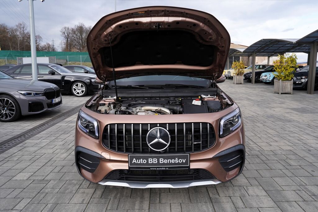 Mercedes-Benz GLB SUV / Terénní 2,0 l 225 kw