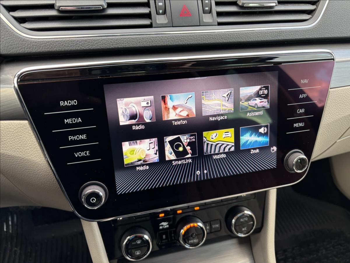 Škoda Superb Kombi 2,0 l 110 kw