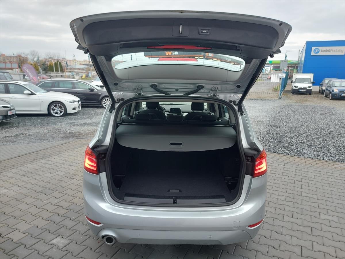 BMW Řada 2 MPV 1,5 l 80 kw