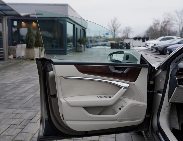 Audi A7 Sedan 3,0 l 210 kw