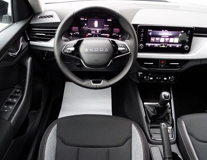 Škoda Kamiq Hatchback 999,0 70 kw