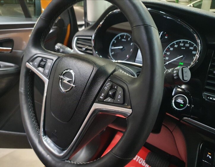 Opel Mokka SUV / Terénní 1,4 l 103 kw