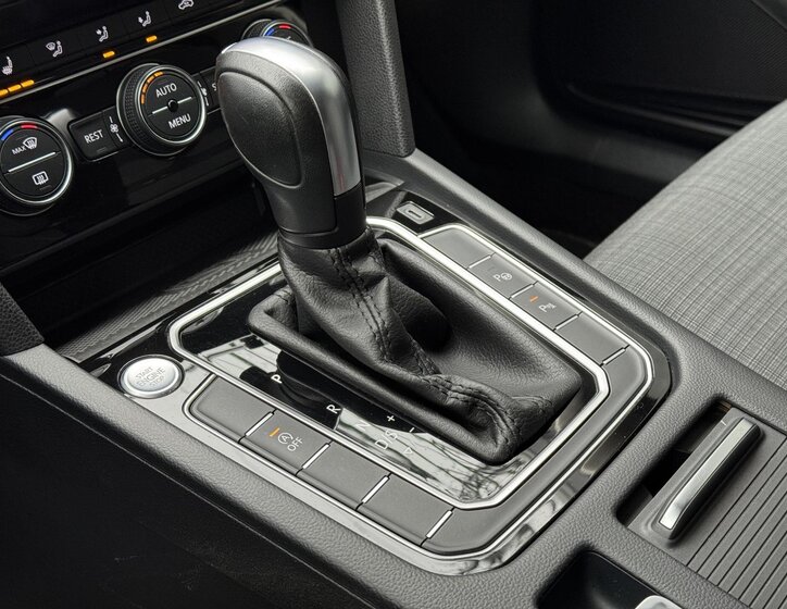 Volkswagen Passat Kombi 2,0 l 140 kw