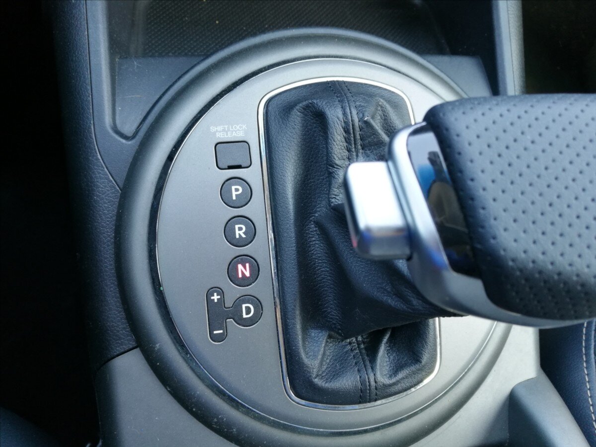 KIA Sportage SUV / Terénní 2,0 l 135 kw