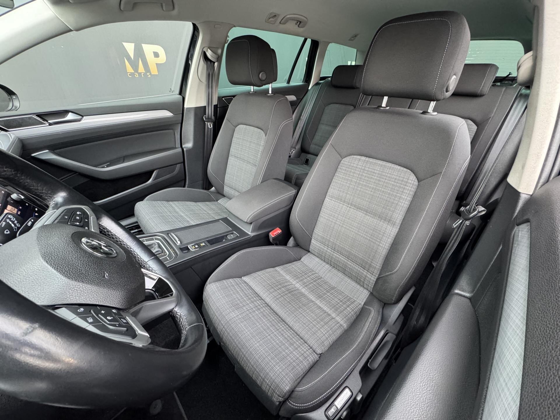 Volkswagen Passat Kombi 2,0 l 140 kw