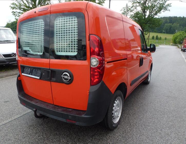 Opel Combo 8
