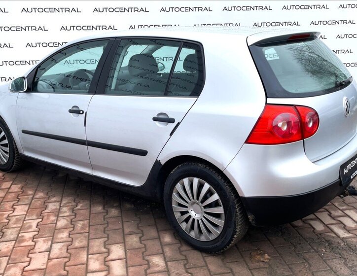 Volkswagen Golf Hatchback 1,6 l 85 kw