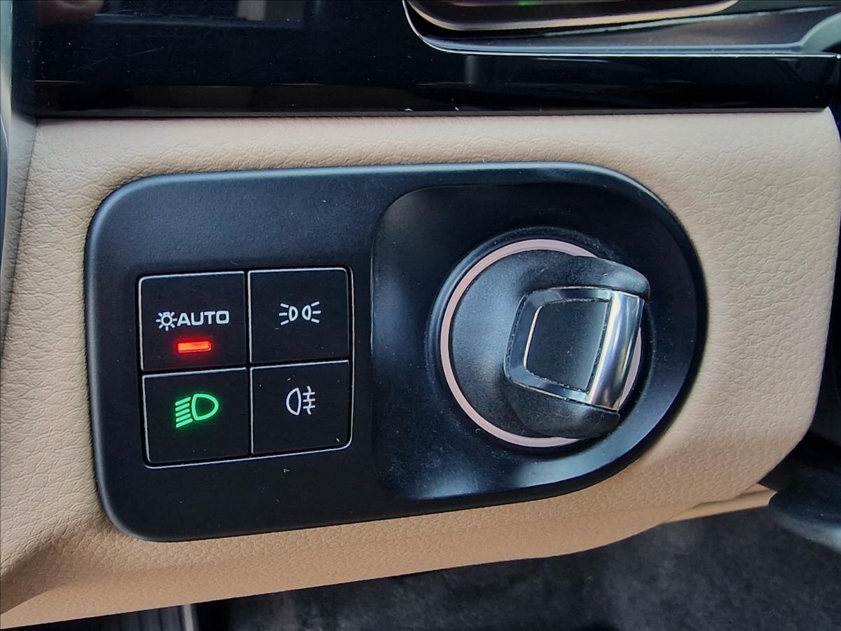 Porsche Cayenne SUV / Terénní 3,0 l 250 kw