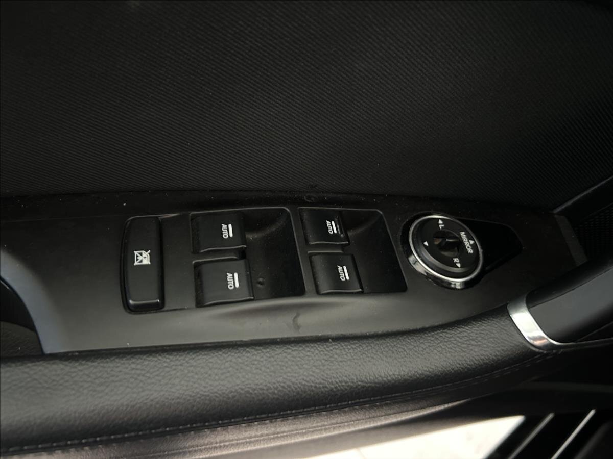 Hyundai i40 Kombi 1,6 l 99 kw