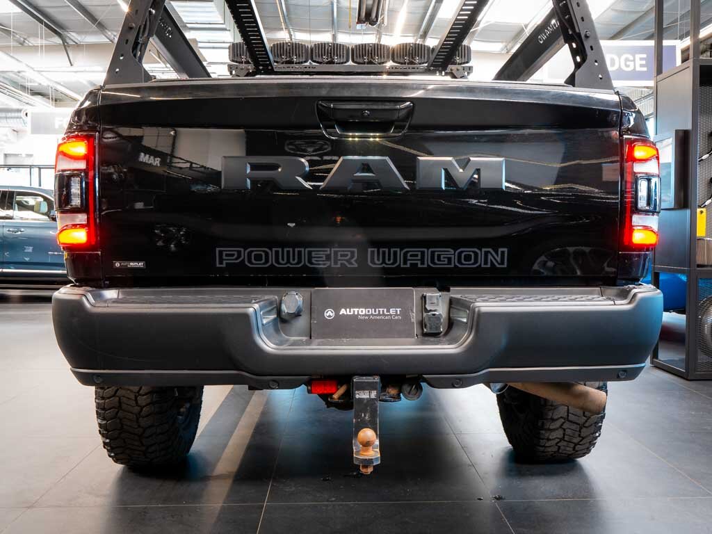 Dodge RAM Pick-up 6,4 l 306 kw