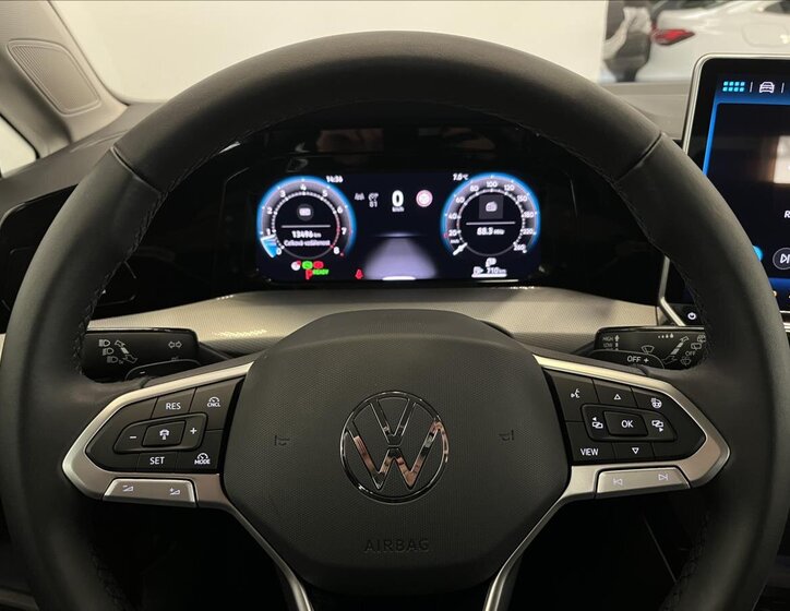 Volkswagen Golf Kombi 1,5 l 110 kw