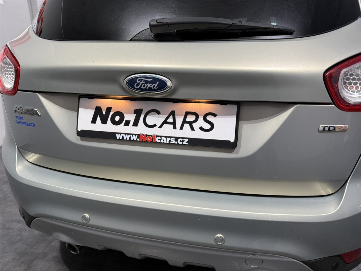 Ford Kuga SUV / Terénní 2,0 l 100 kw