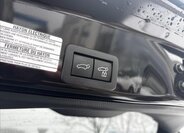 Toyota Yaris Cross 10