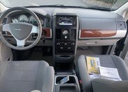 Chrysler Town & Country MPV 3,8 l 142 kw