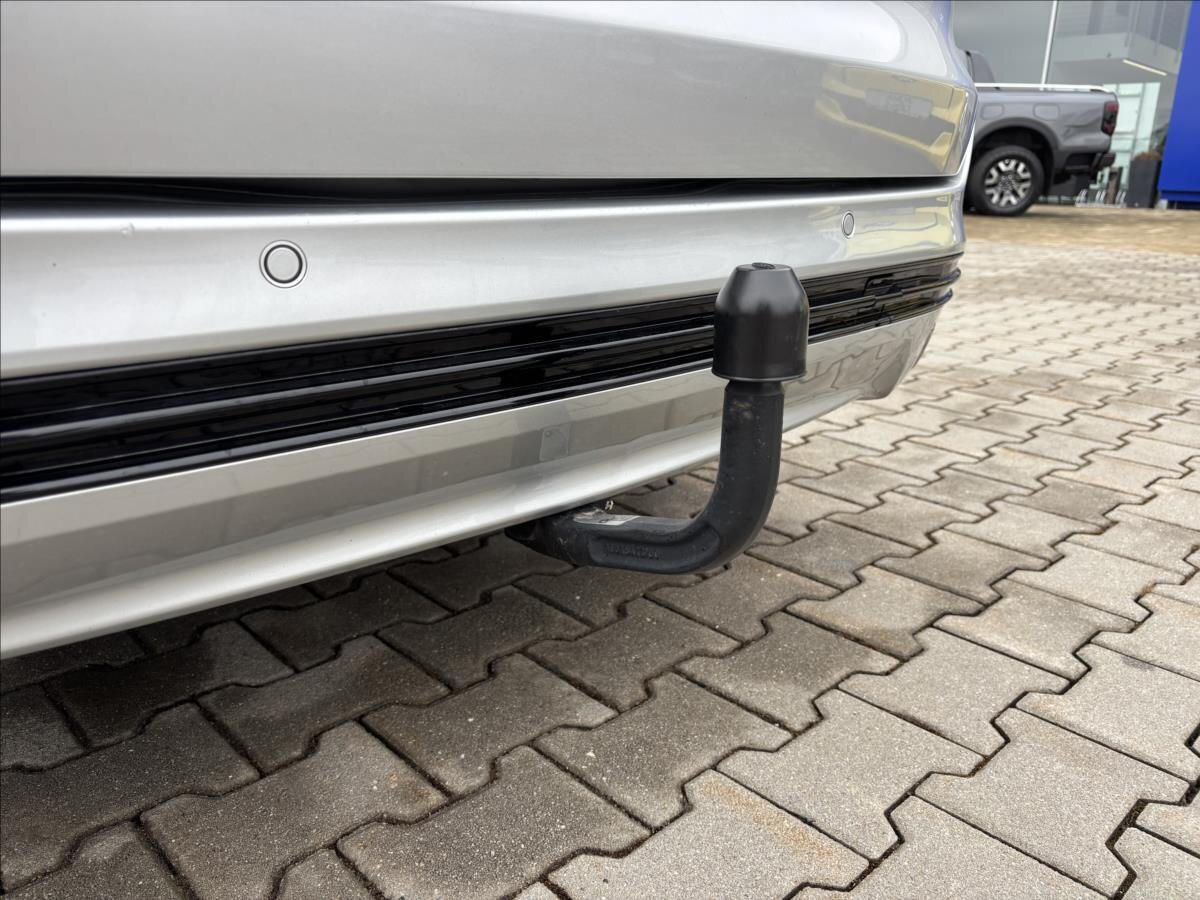 Ford Mondeo Kombi 2,0 l 140 kw