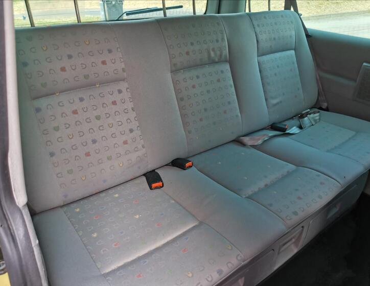 Volkswagen Multivan 16