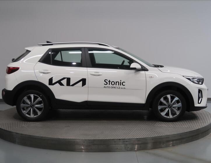 KIA Stonic 8