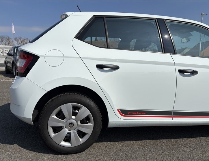 Škoda Fabia Hatchback 999,0 44 kw