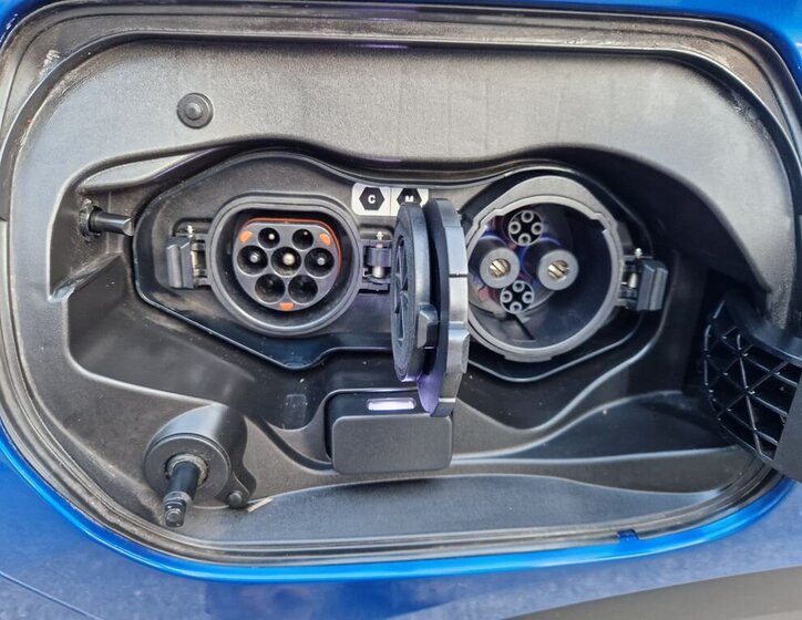 Mitsubishi Ostatní SUV / Terénní 2,4 l 138 kw