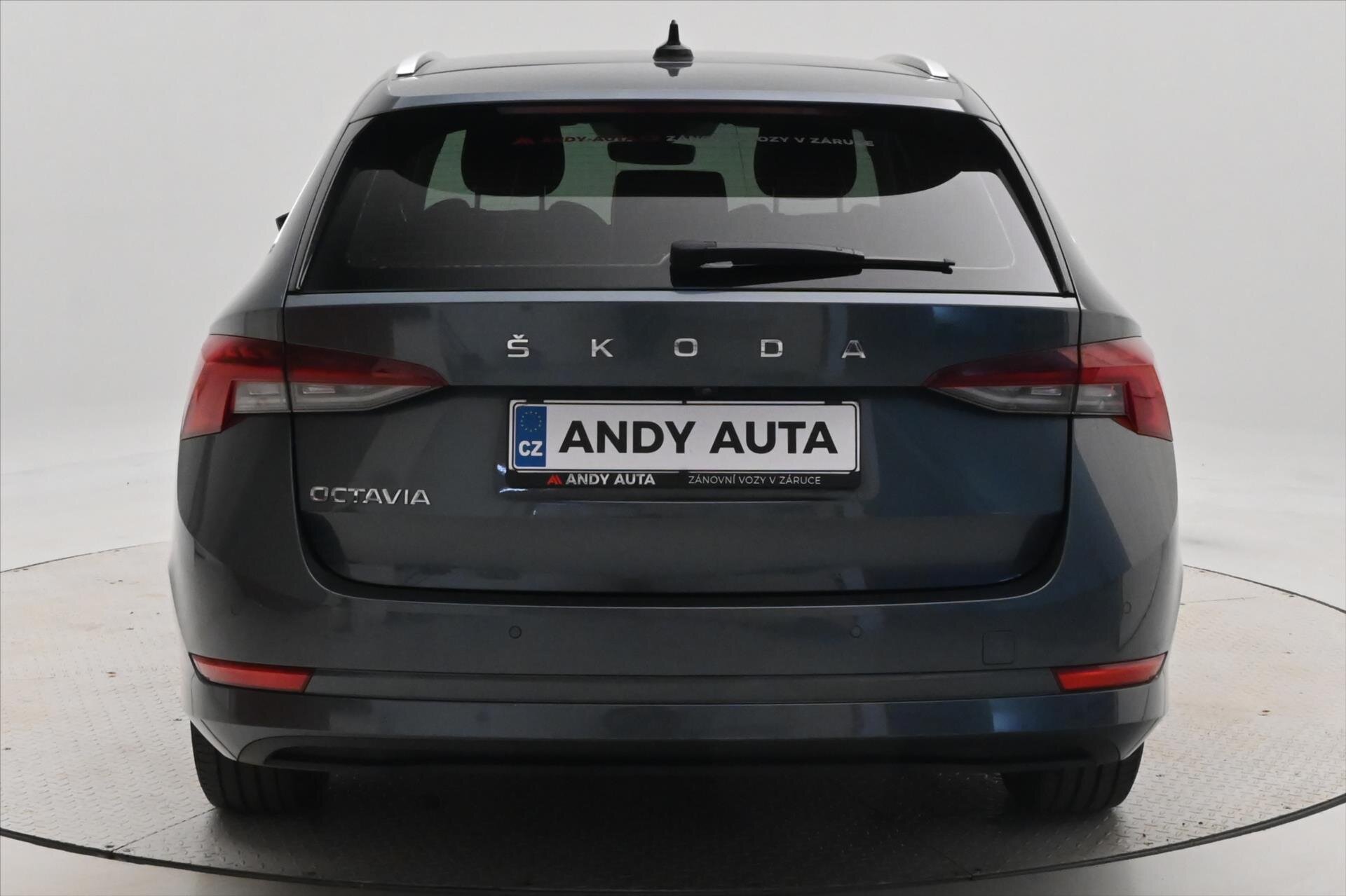 Škoda Octavia Kombi 2,0 l 110 kw